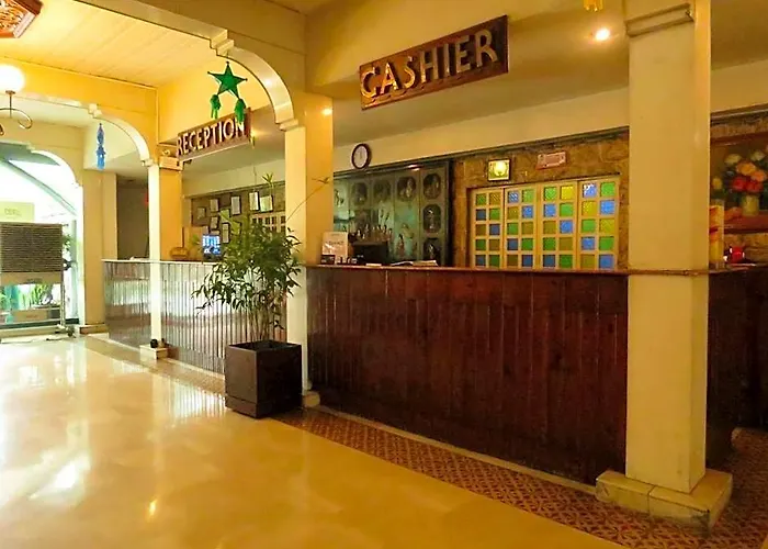 호텔 Garden Plaza